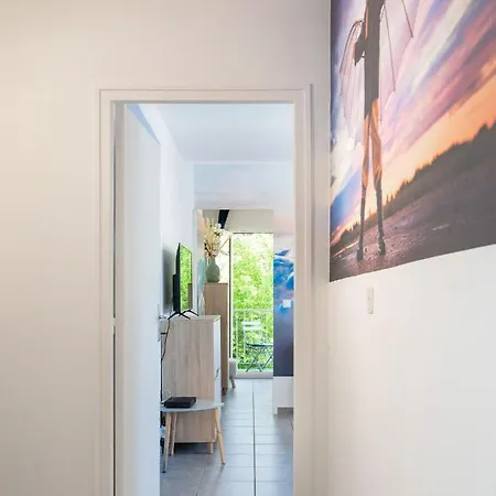 In The Sky - Casa Vostra - Caution 800 Eur & Id Requises - Proche Tramway-frontiere Ambilly